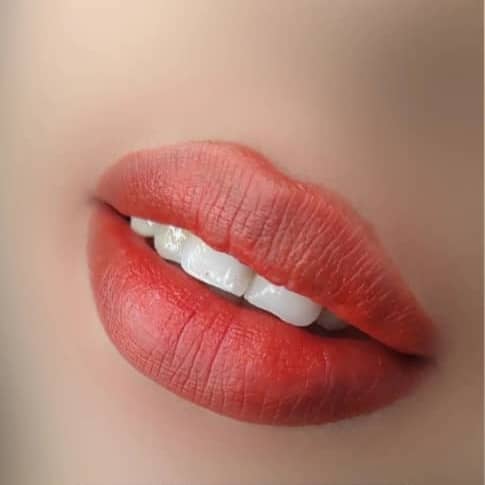 تینت لب هلویی بر پایه کرم